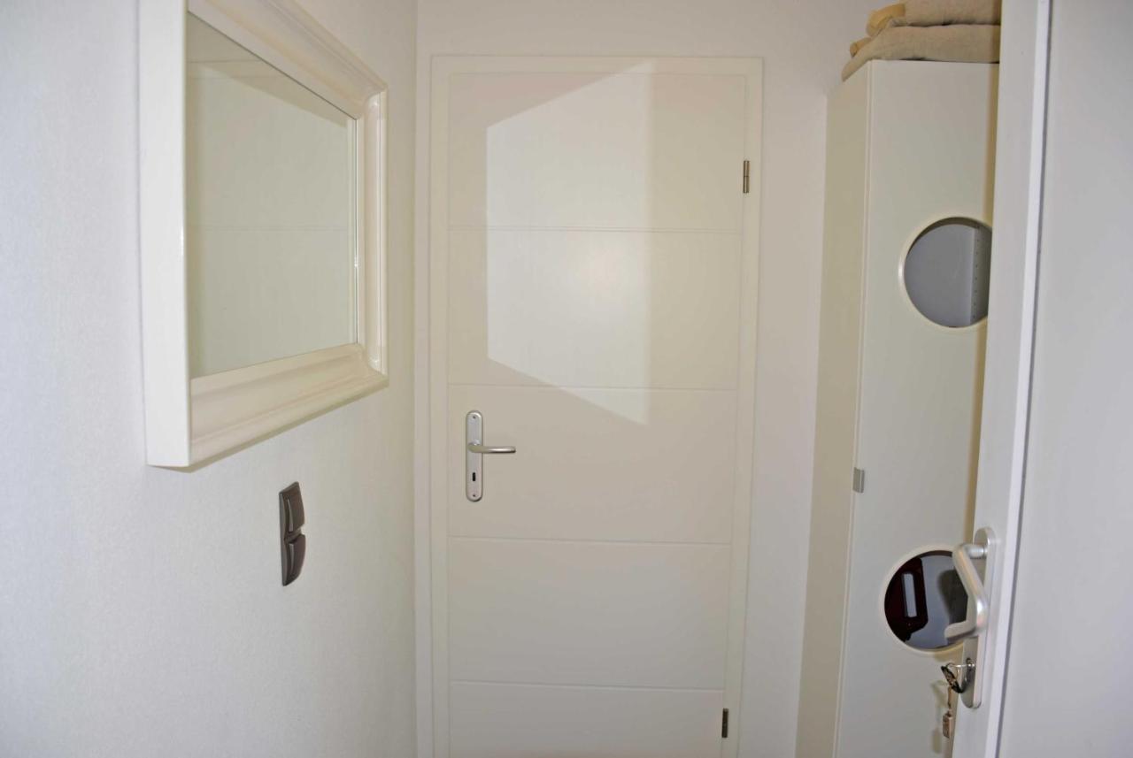 Ferienhaus In Goehren Bagian luar foto